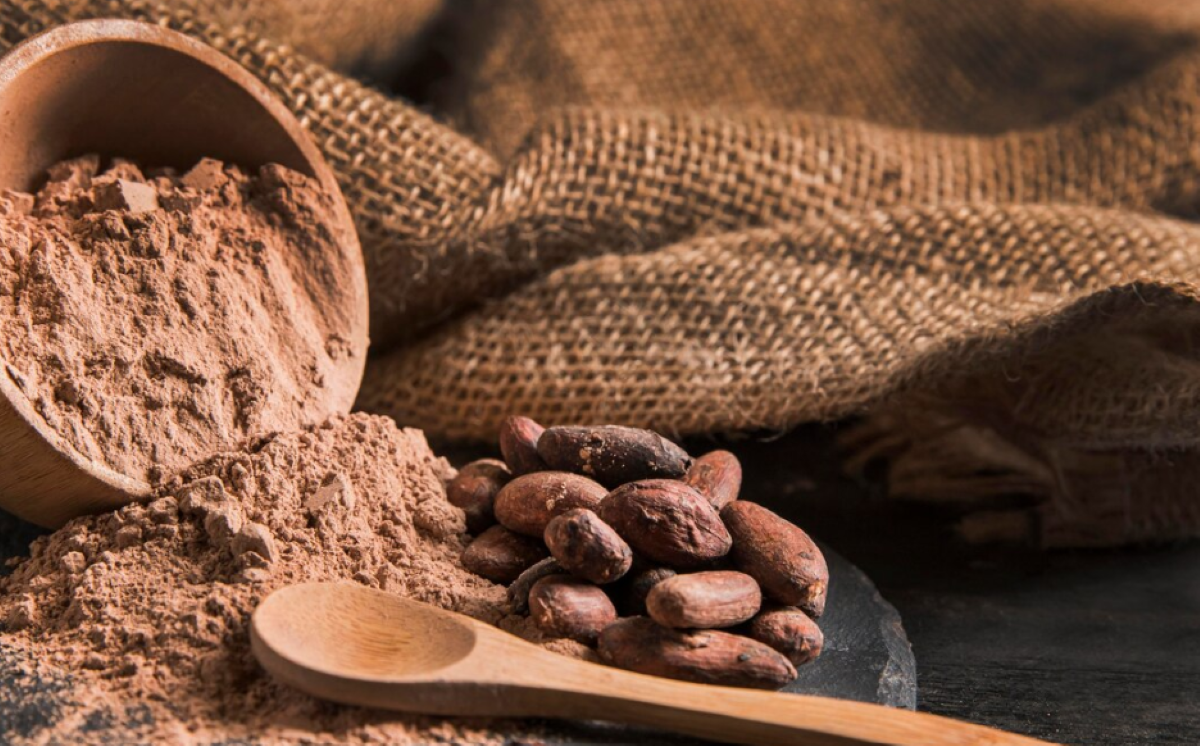 Фьючерсы на какао-бобы пережили худший период с 1960 года